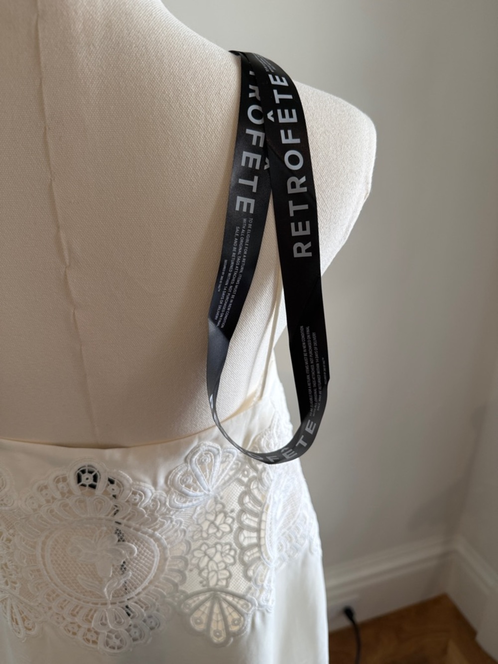 Retrofete White Linen Lace-Trim Mini Slip Dress - Picture 5 of 5